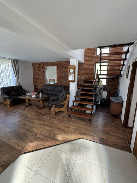 Două case de vânzare în zona Vișea, Cluj