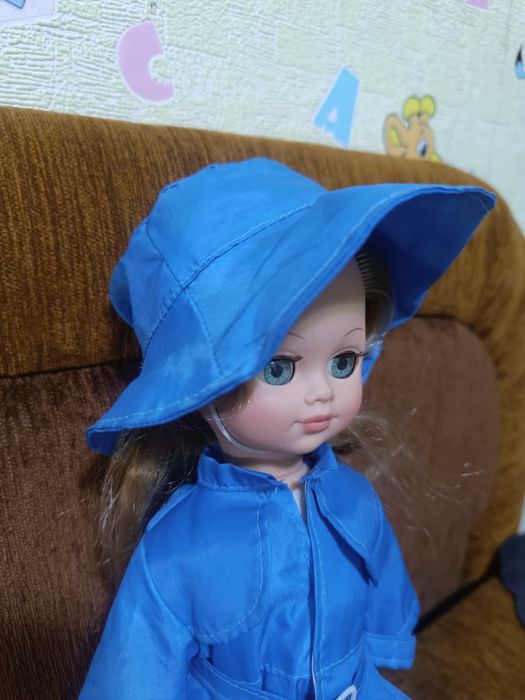 Кукла Олеся продам