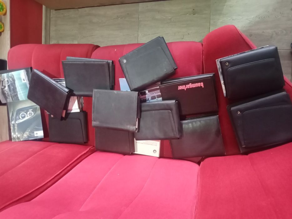 БМВ тефтер сервизна книжка калъф документи BMW е46 е90 е65 е90 e91  **