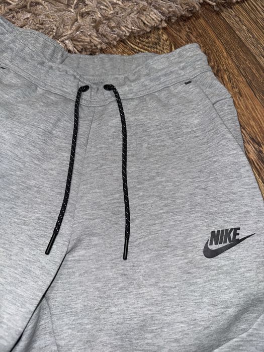 Nike Tech Fleece XS