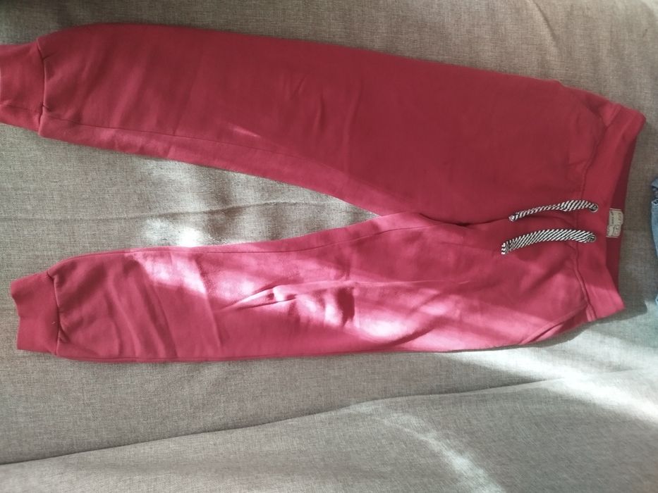 Штаны,джинсы на девочку