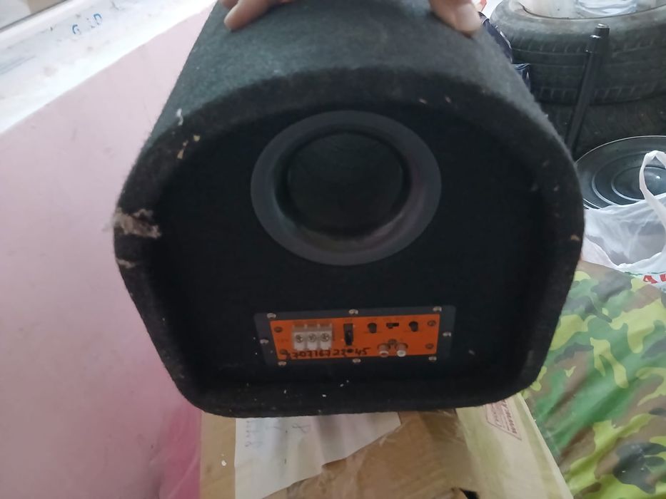 Сабуфер! Срочно! Сабвуфер!