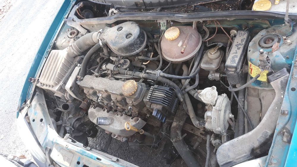 Опел  корса б  1.2  бензин