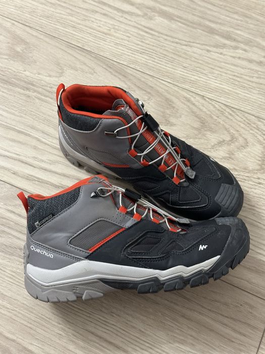 Ghete impermeabile de munte Quechua