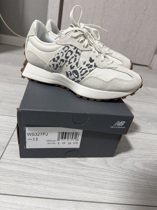 Обувки New balance
