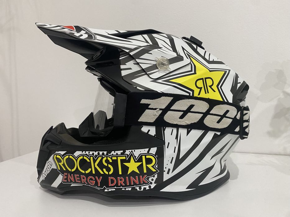 Casca Airoh rockstar