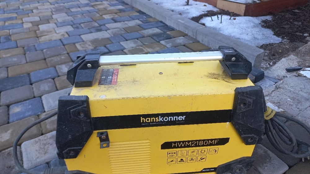 Срочно продам Сварочный аппарат