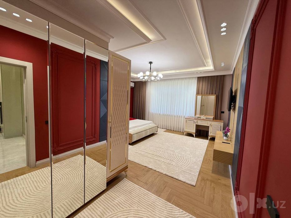 Махтумкули Новостройка 4 комнатная 3 этаж, 128м2. Евроремонт. Новая