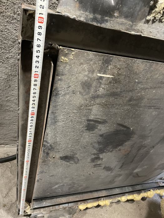 Железный дверь