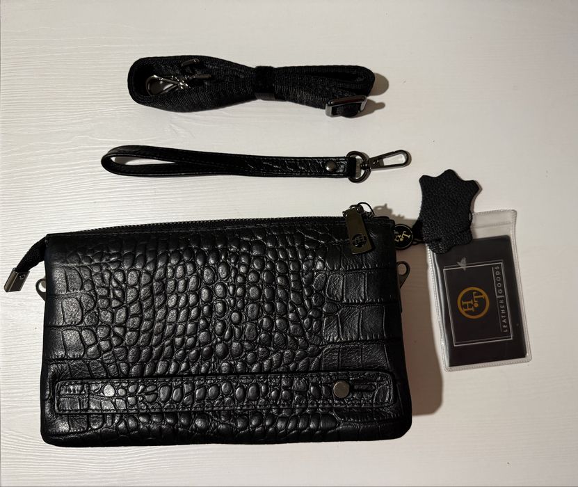 Продам новую барсетку НТ, натуральная кожа.