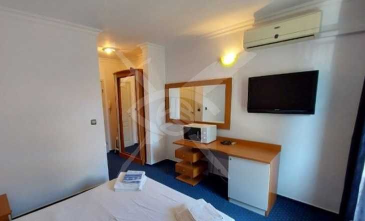 Продава се Едностаен апартамент в Несебър - 28 кв.м за 1643 €/кв.м - Снимка #1