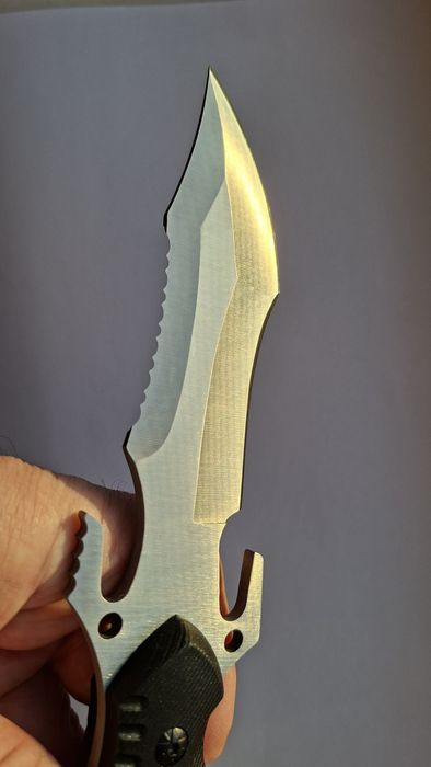 Cuțit vânătoare / camping  / drumeție 24.5cm