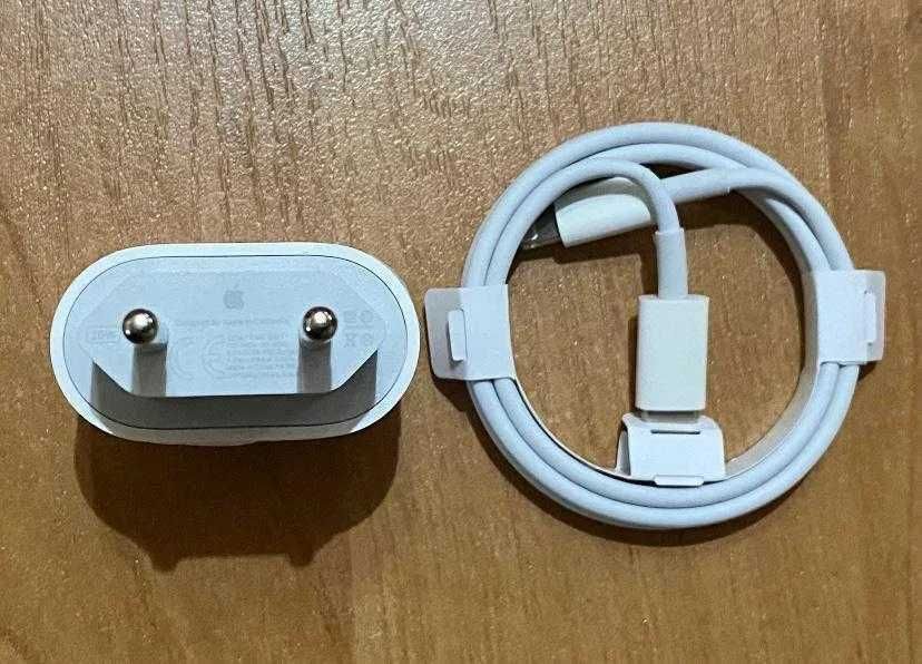 Incarcator Fast Charge iPhone 11, 12, 13, 14 Pro, 15 Pro Max, 16, 17