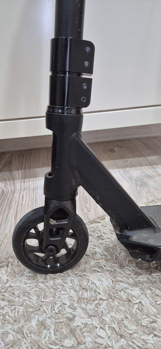 Продам самокат трюковый