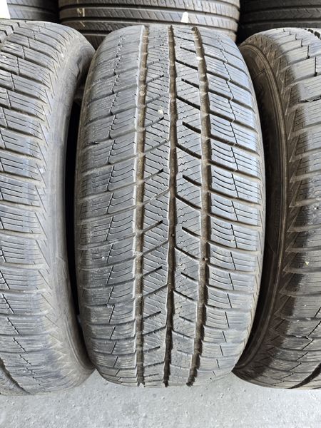 225/55/17 BARUM 4бр