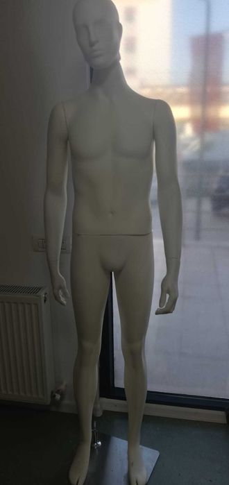 Manechin masculin din fibra de sticla