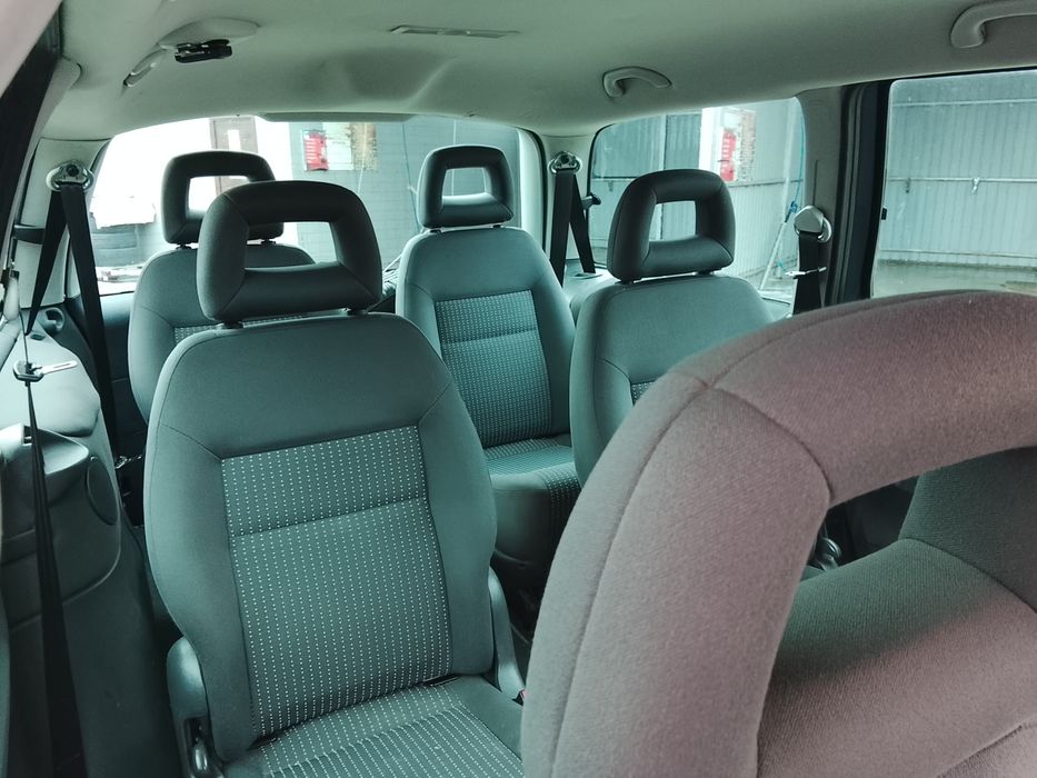 Seat alhambra 2010
