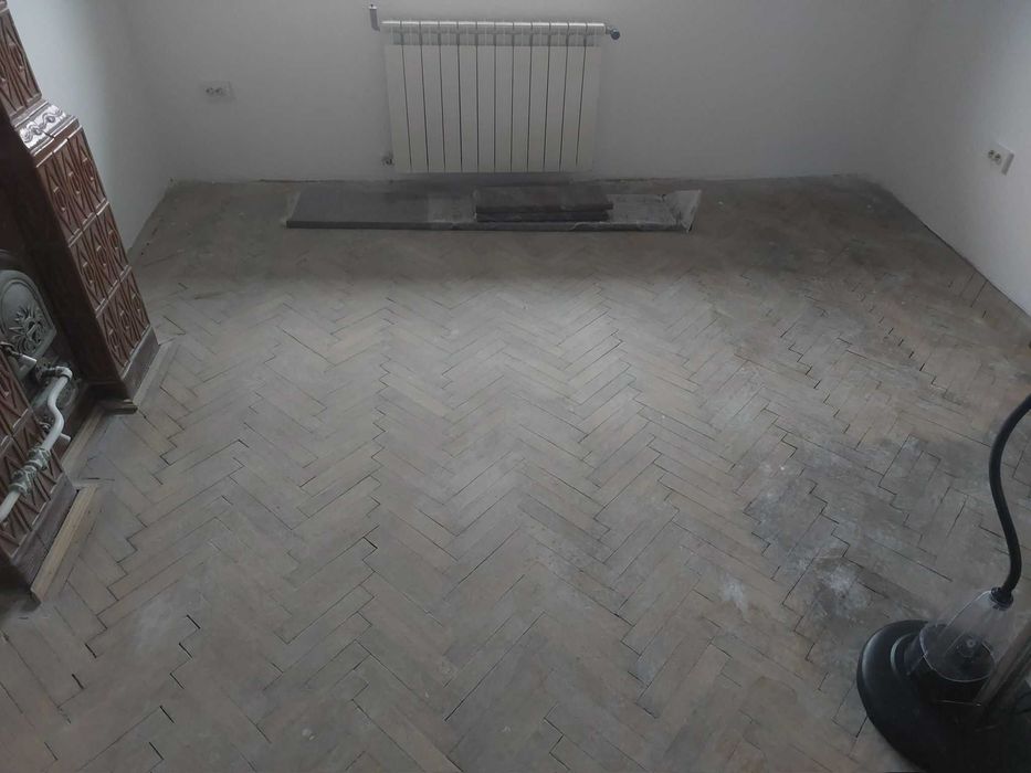 Raschetare, reconditionare, montare parchet masiv si stratificat