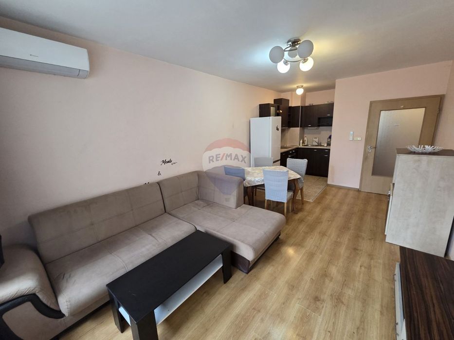 гр. Варна, кв. ЗК Тракия, Обзаведен апартамент 4327