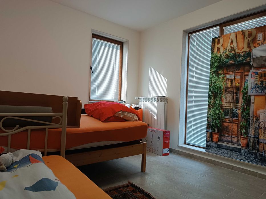 Дава се под наем Къща в Варна, Център - 330 кв.м за 1500 € - Снимка #11