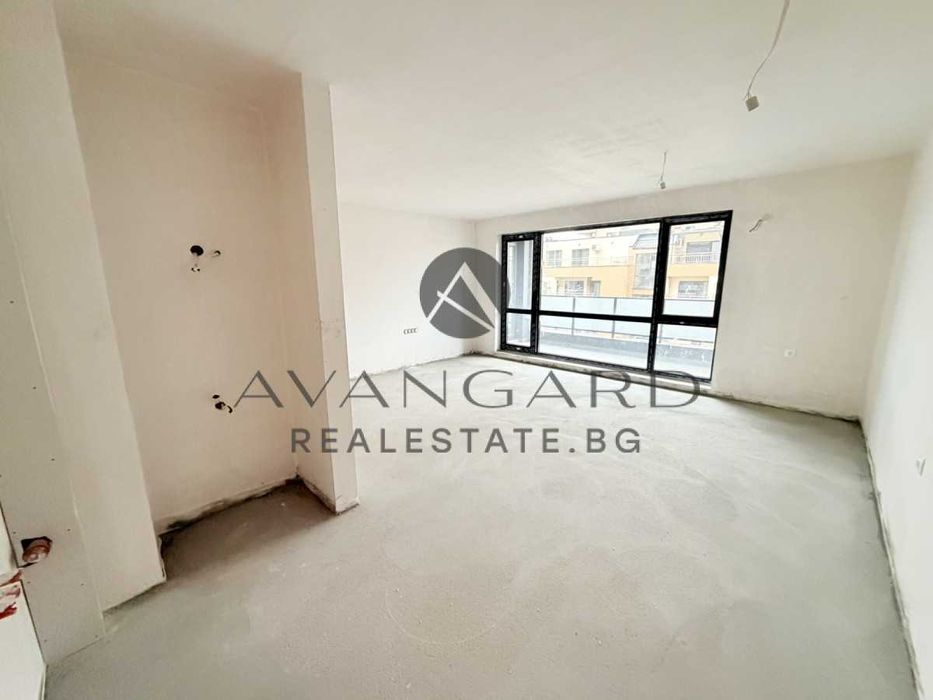 Продава се Двустаен апартамент в Пловдив, Христо Смирненски - 76 кв.м за 1514 €/кв.м - Снимка #1