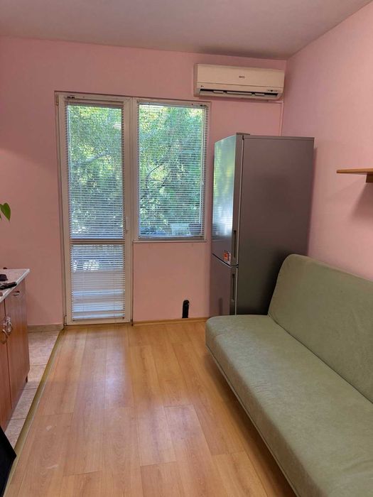 Дава се под наем Двустаен апартамент в Пловдив, Кючук Париж - 70 кв.м за 382.5 € - Снимка #5