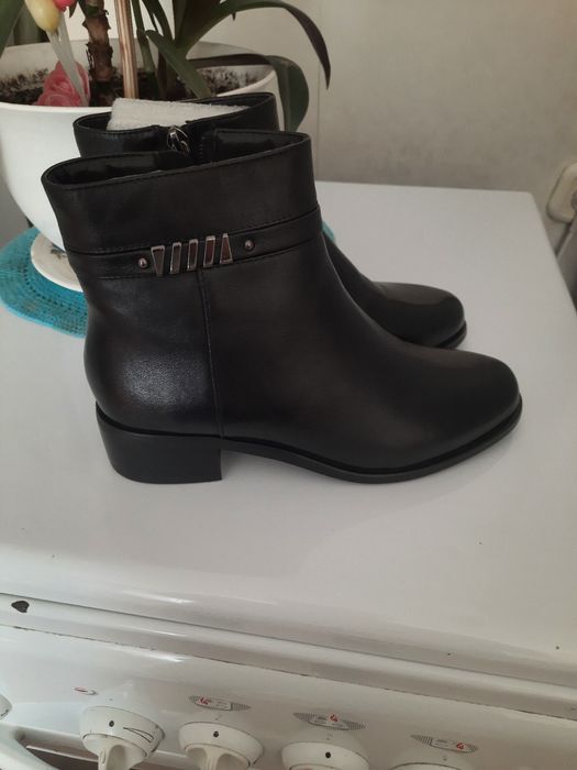 продам обувь осень весна