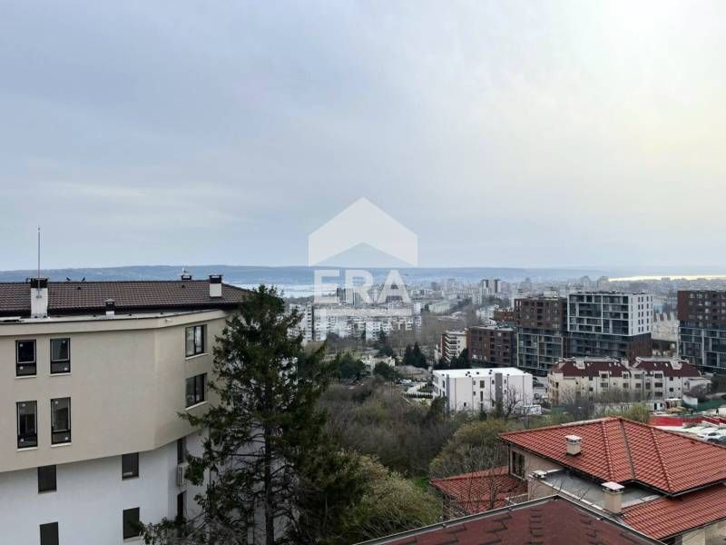 Продава се Тристаен апартамент в Варна, Бриз - 108 кв.м за 2500 €/кв.м - Снимка #4