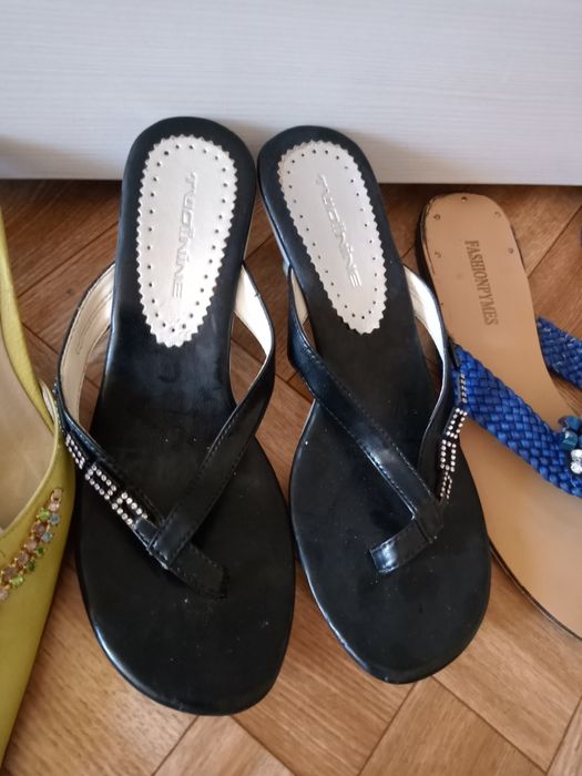 Женская летняя обувь