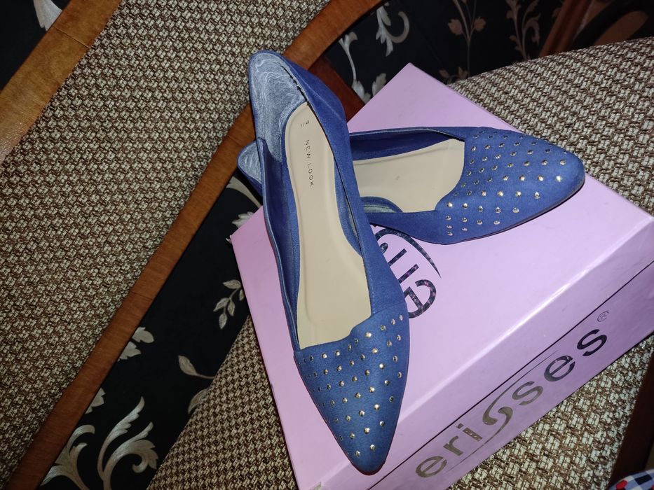 Туфли-лодочки светло синего цвета от фирмы New Look