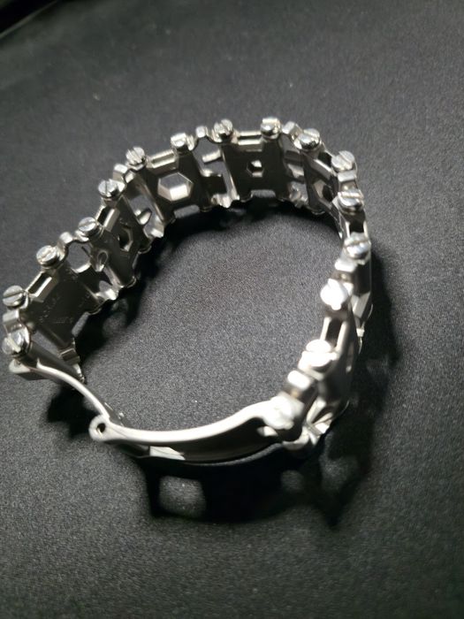 Brățara Utilitara Leatherman Tread