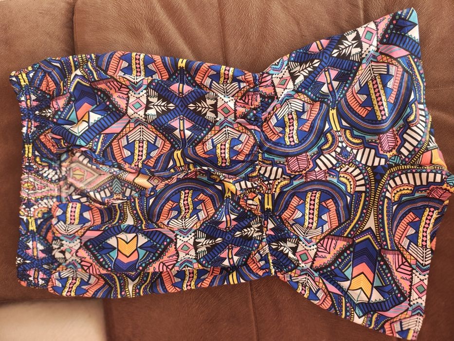 Цветен гащеризон