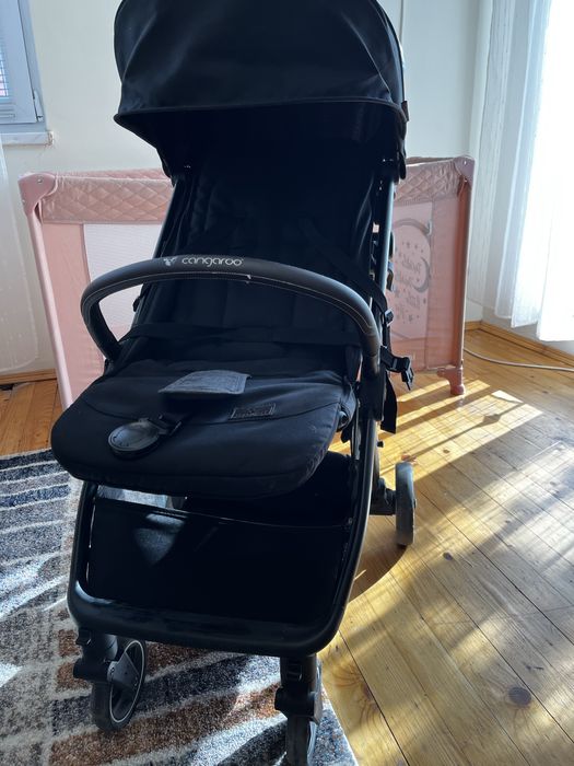Детска количка cangaroo easy fold