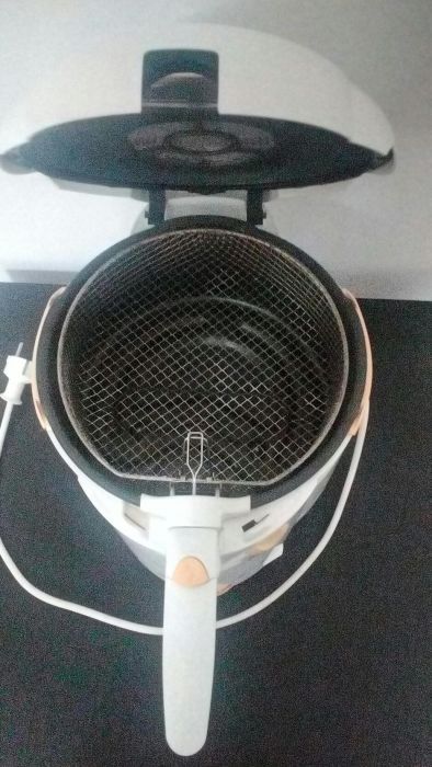 Friteuza Tefal Smart Clean