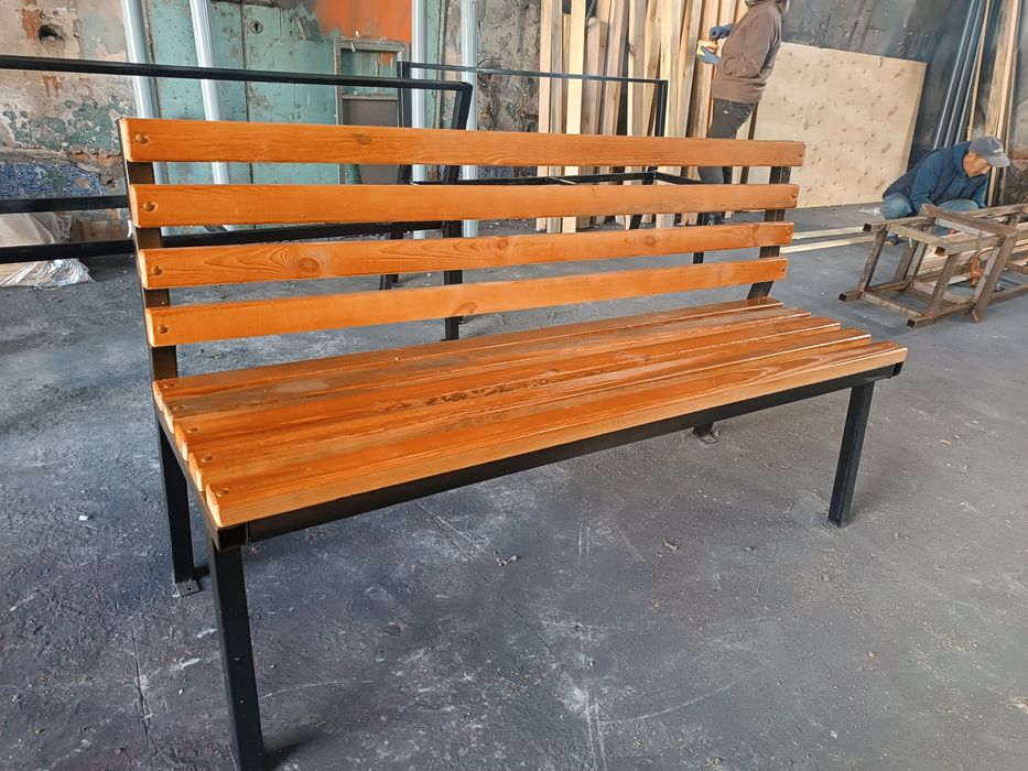 Лавочки со спинкой
