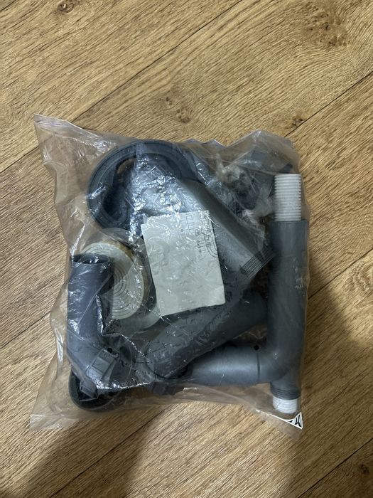 Мойка кухонная новая Турция. Kromevye. Комплект