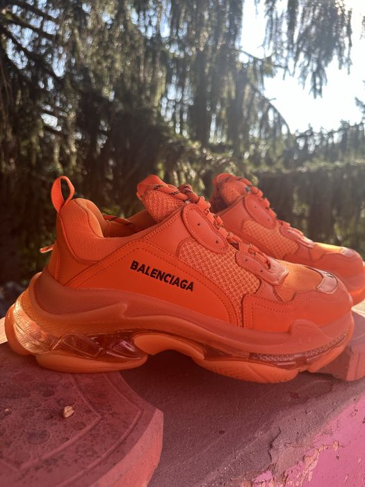 Balenciaga triple