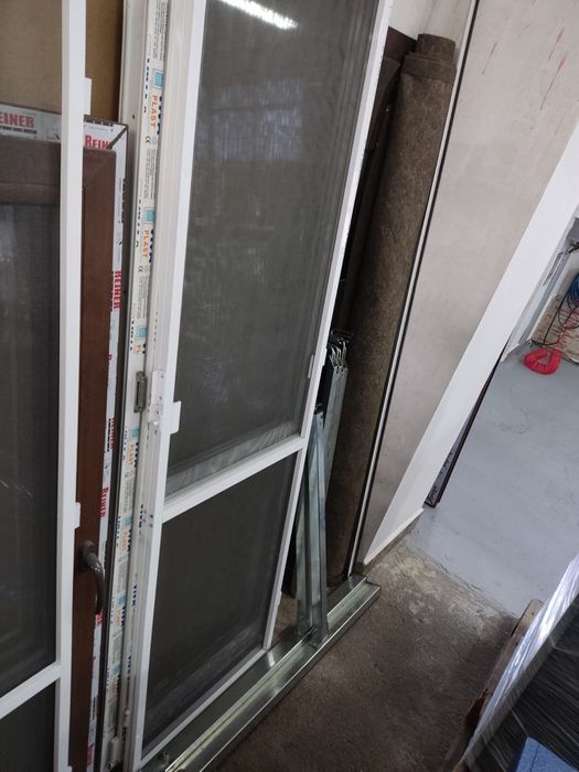 Комарници за балконска врата