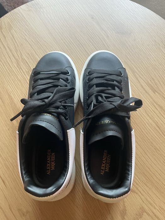 Adidași tip platformă Alexander Mqueen