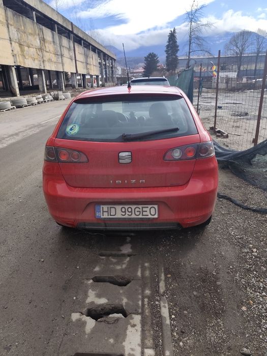 Vând sau schimb Seat Ibiza