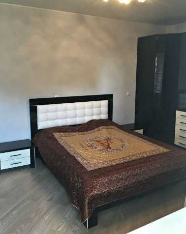 Дава се под наем Двустаен апартамент в Пловдив, Център - 65 кв.м за 255 € - Снимка #3