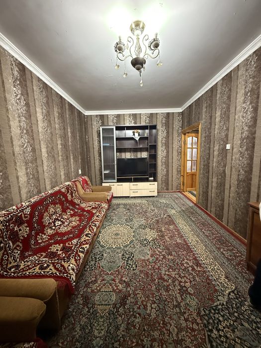 Юнусабад 17. 2/2/5. Досааф.