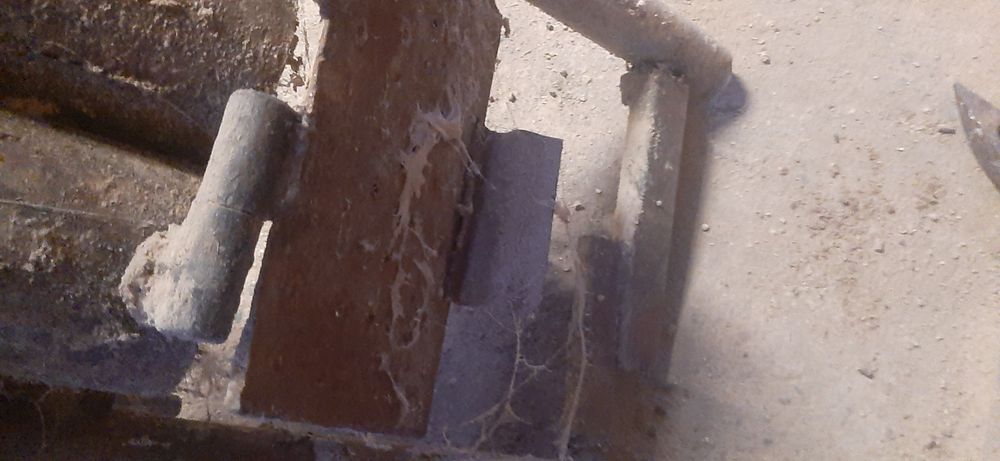 Presa brichete  manuala