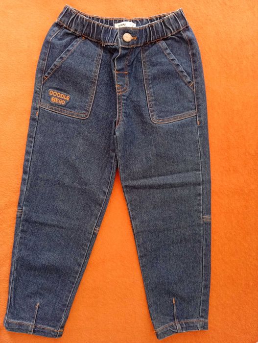 Lot de blugi+pantaloni mărime 122