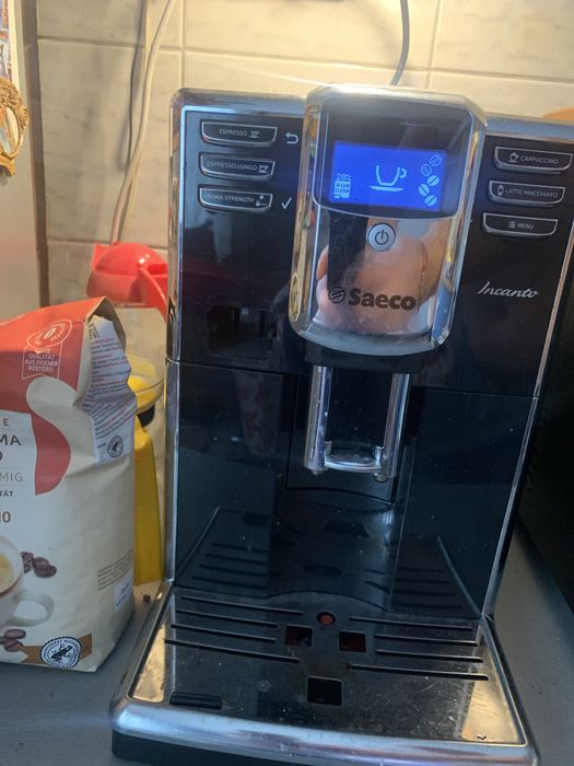 saeco incanto кафе машина