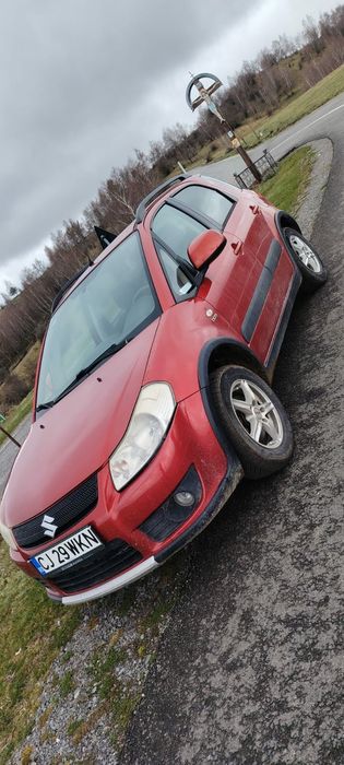 Vând Suzuki sx4 .