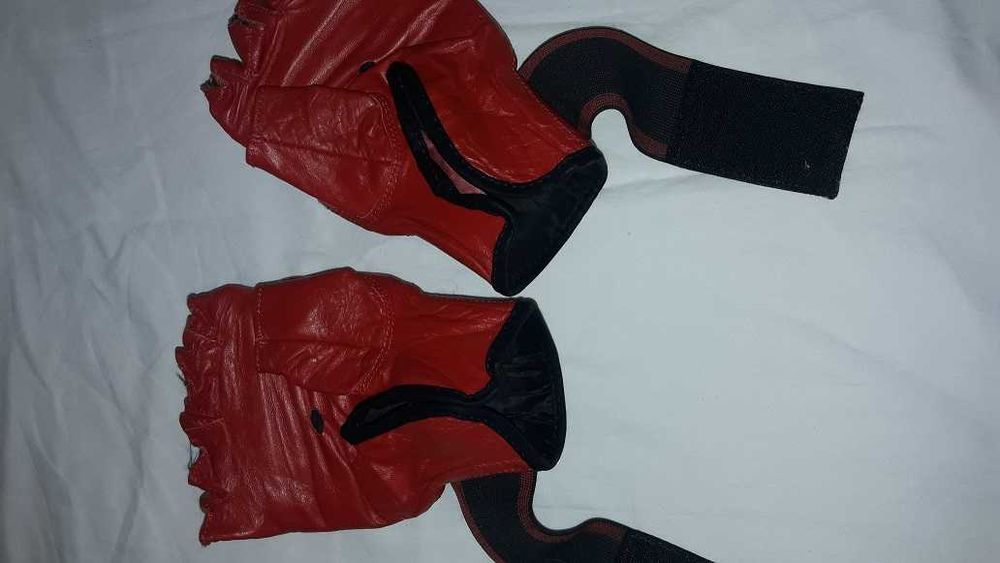 Боксови ръкавици Sporter