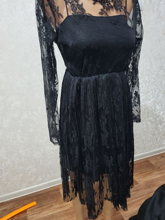 Все по 3000 ...размеры 44-46