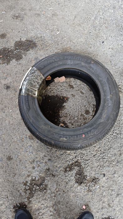 продам шины.