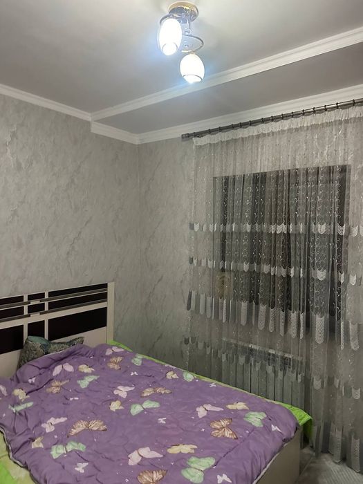 Ikki etajkali 5 honali uy sotiladi uy o'zimiki